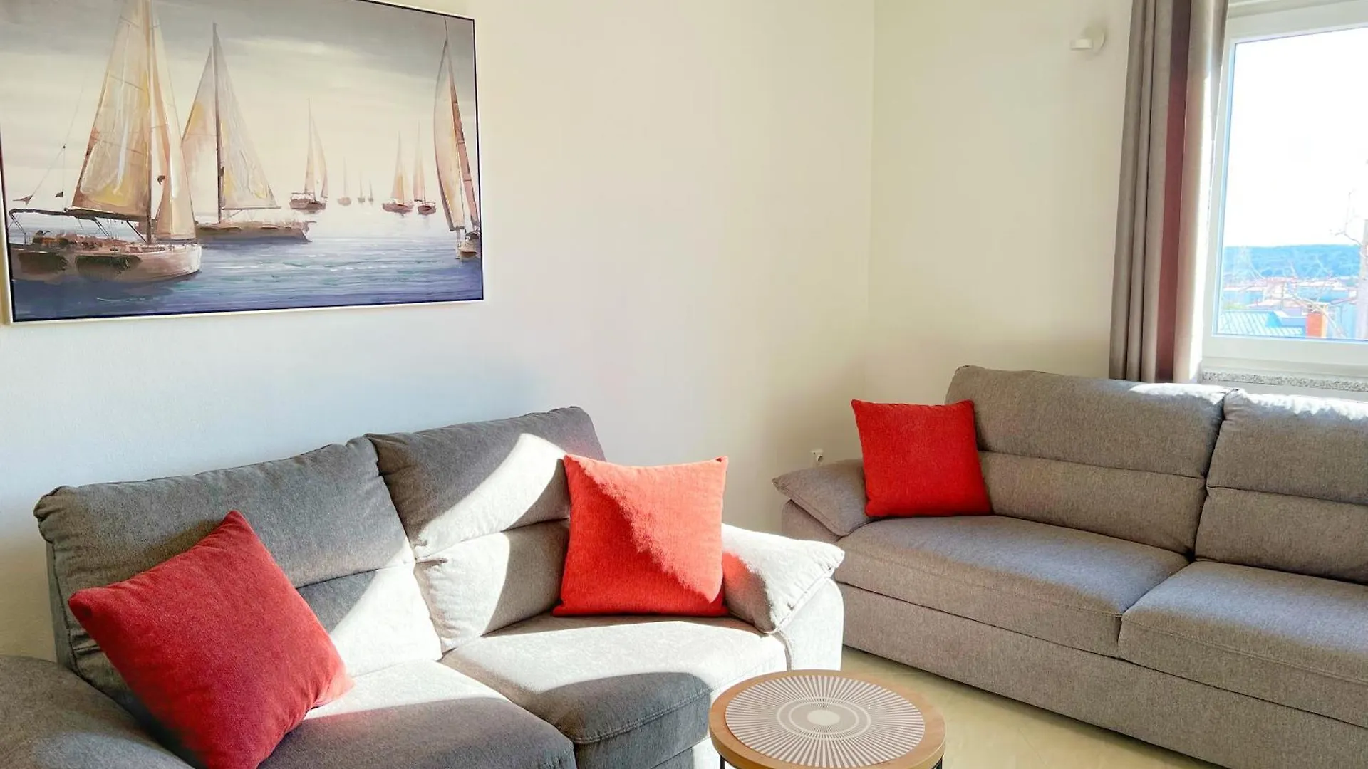 New And Modern Apartment Kala With Seaview, Liznjan